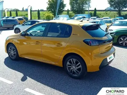 Photo 31 Peugeot 208  PureTech 75 S&S BVM5