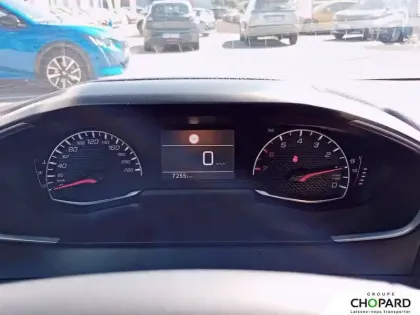 Photo 16 Peugeot 208  PureTech 75 S&S BVM5