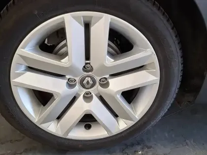 Photo 10 Renault Clio  E-Tech 140 - 21N