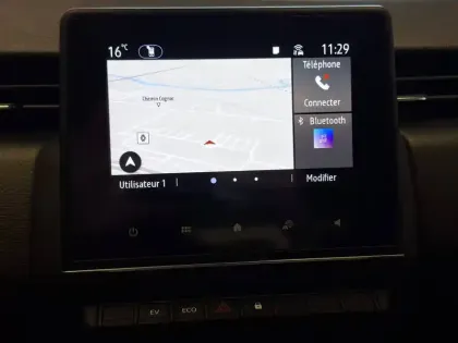 Photo 77 Renault Clio Gén. V (BJA) Ph1 Business 5