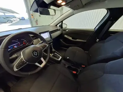 Photo 8 Renault Clio  E-Tech 140 - 21N