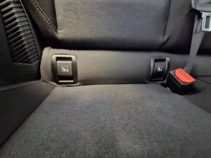 Photo 24 Renault Clio  E-Tech 140 - 21N