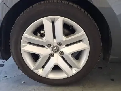 Photo 54 Renault Clio Gén. V (BJA) Ph1 Business 5