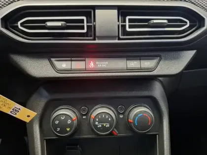 Photo 42 Dacia Sandero  TCe 90