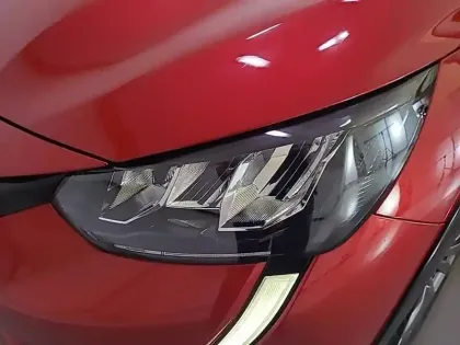 Photo 15 Peugeot 208  Electrique 50 kWh 136ch