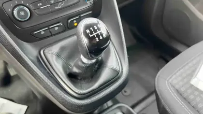 Photo 39 Ford Transit Connect  FGN L1 1.0E100 E85 S&S