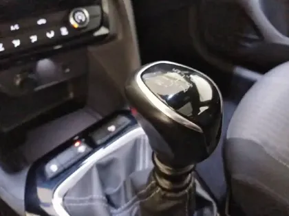 Photo 13 Opel Corsa  1.2 Turbo 100 ch BVM6