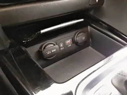 Photo 90 Kia Ceed  SW 1.4 T-GDI 140 ch ISG DCT7
