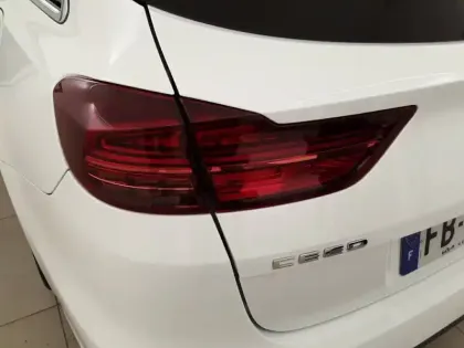 Photo 61 Kia Ceed Gén. III Ph1 Active 5