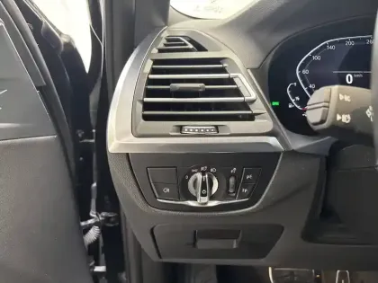 Photo 32 BMW X3  xDrive 30e 292ch BVA8