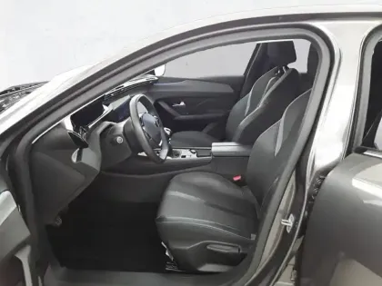 Photo 10 Peugeot 308  SW PureTech 130ch S&S BVM6