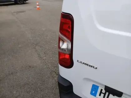 Photo 16 Opel Combo  CARGO M 650 KG BLUEHDI 100 S&S BVM6