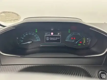 Photo 9 Peugeot 208  Electrique 50 kWh 136ch