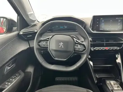 Photo 8 Peugeot 208  Electrique 50 kWh 136ch