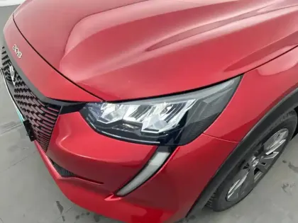 Photo 15 Peugeot 208  Electrique 50 kWh 136ch