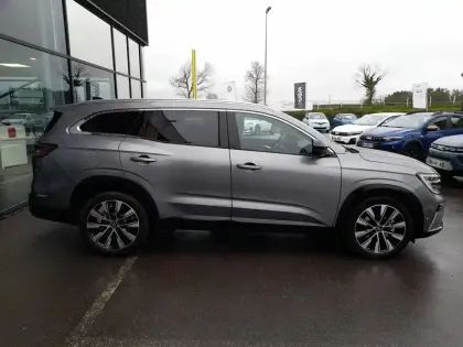 Photo 25 Renault Espace  E-Tech full hybrid 200 GSR2