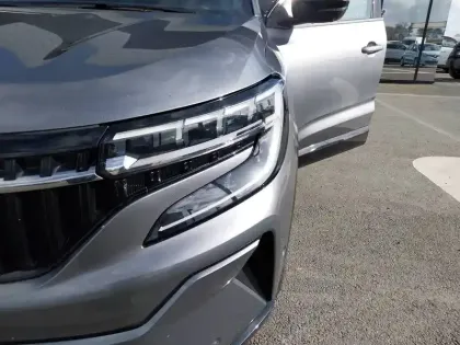 Photo 19 Renault Espace  E-Tech full hybrid 200 GSR2