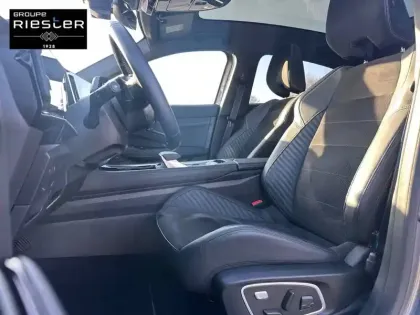 Photo 10 Renault Rafale  E-Tech full hybrid 200 ch