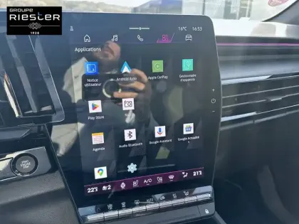 Photo 23 Renault Rafale  E-Tech full hybrid 200 ch