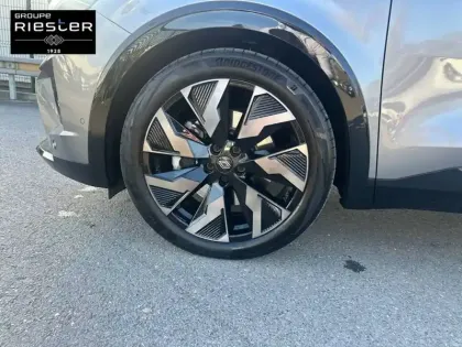 Photo 12 Renault Rafale  E-Tech full hybrid 200 ch