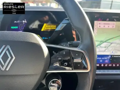 Photo 19 Renault Rafale  E-Tech full hybrid 200 ch