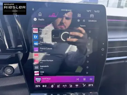 Photo 21 Renault Rafale  E-Tech full hybrid 200 ch