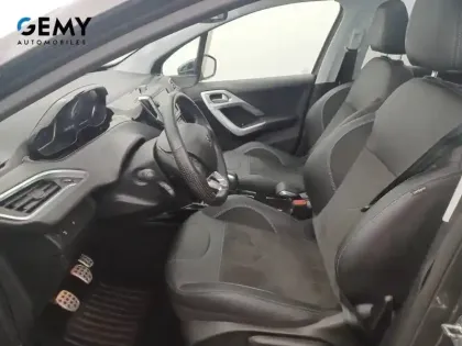 Photo 29 Peugeot 2008  1.2 PureTech 110ch S&S BVM5