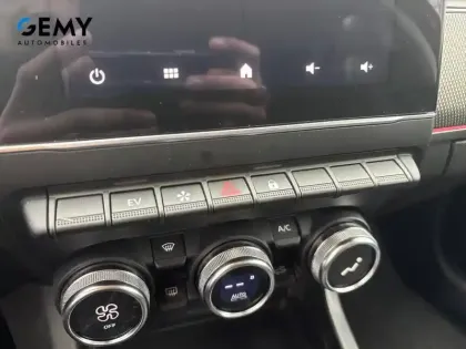 Photo 19 Renault Arkana  E-Tech hybride 145 - 22