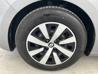 Photo 42 Renault Clio  TCe 90