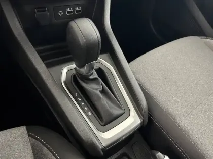 Photo 12 Renault Clio  E-Tech full hybrid 145 ch GSR2