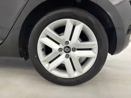 Photo 104 Renault Clio  E-Tech full hybrid 145 ch GSR2