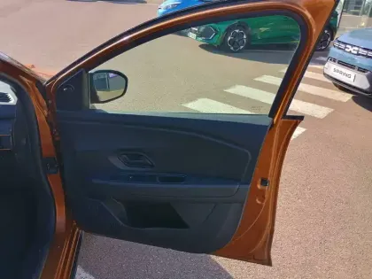 Photo 13 Dacia Sandero Gén. III (BJI) Ph1 Stepway Essentiel 5