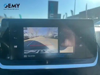 Photo 16 Peugeot 208  PureTech 100 S&S BVM6