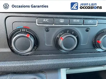 Photo 18 Volkswagen Caravelle  2.0 TDI 150 BMT Longue BVM6 4Motion