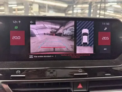 Photo 18 Citroën C4  PureTech 130 S&S EAT8