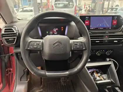 Photo 8 Citroën C4  PureTech 130 S&S EAT8