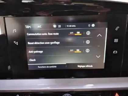 Photo 25 Opel Mokka  Electrique 136 ch & Batterie 50 kWh