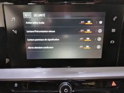 Photo 27 Opel Mokka  Electrique 136 ch & Batterie 50 kWh