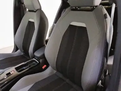 Photo 10 Opel Mokka  Electrique 136 ch & Batterie 50 kWh