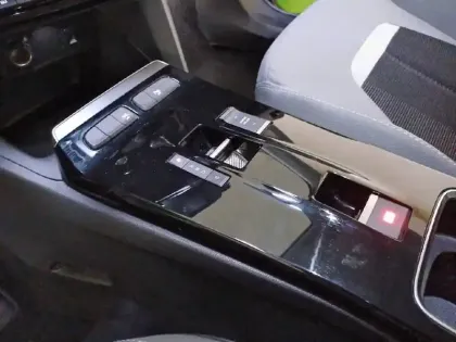 Photo 13 Opel Mokka  Electrique 136 ch & Batterie 50 kWh