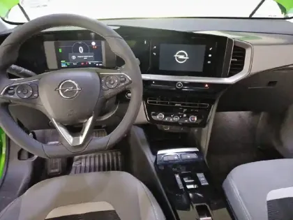 Photo 7 Opel Mokka  Electrique 136 ch & Batterie 50 kWh