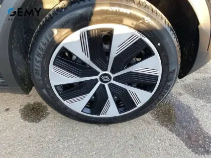 Photo 10 Renault Megane  E-Tech ER EV60 130ch super charge