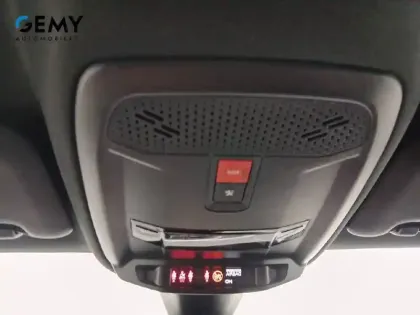 Photo 16 Peugeot 208  PureTech 130 S&S EAT8