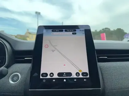 Photo 151 Renault Clio  Eco-G 100 GSR2