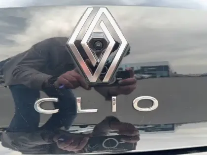 Photo 79 Renault Clio Gén. V (BJA) Ph2 Techno 5