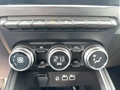 Photo 43 Renault Clio  Eco-G 100 GSR2