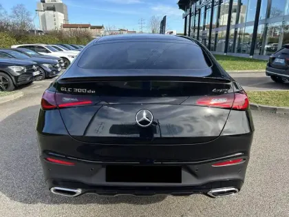 Photo 38 Mercedes Classe GLC GLC Coupe 300 d e Hybrid EQ 9G-Tronic 4Matic