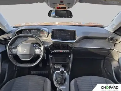 Photo 125 Peugeot 2008  PureTech 100 S&S BVM6