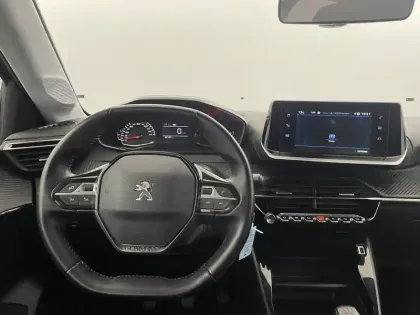 Photo 53 Peugeot 208  PureTech 75 S&S BVM5