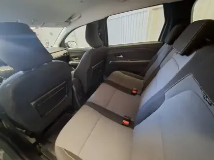 Photo 21 Dacia Jogger  Hybrid 140 7 places GSR2